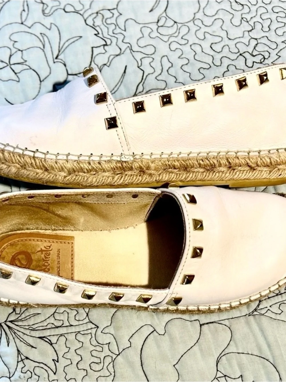 💥Vidorreta Made in Spain White Leather Studded Espadrille Flats EU 37 US 6.5💛